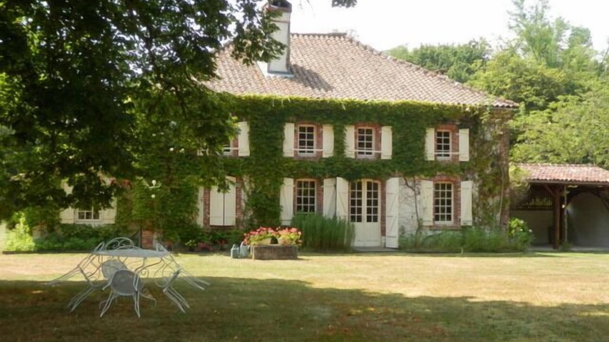 Sabres House | Mansion, 240 m2, 6 bedrooms, 14 people., Private pool on 2 acres