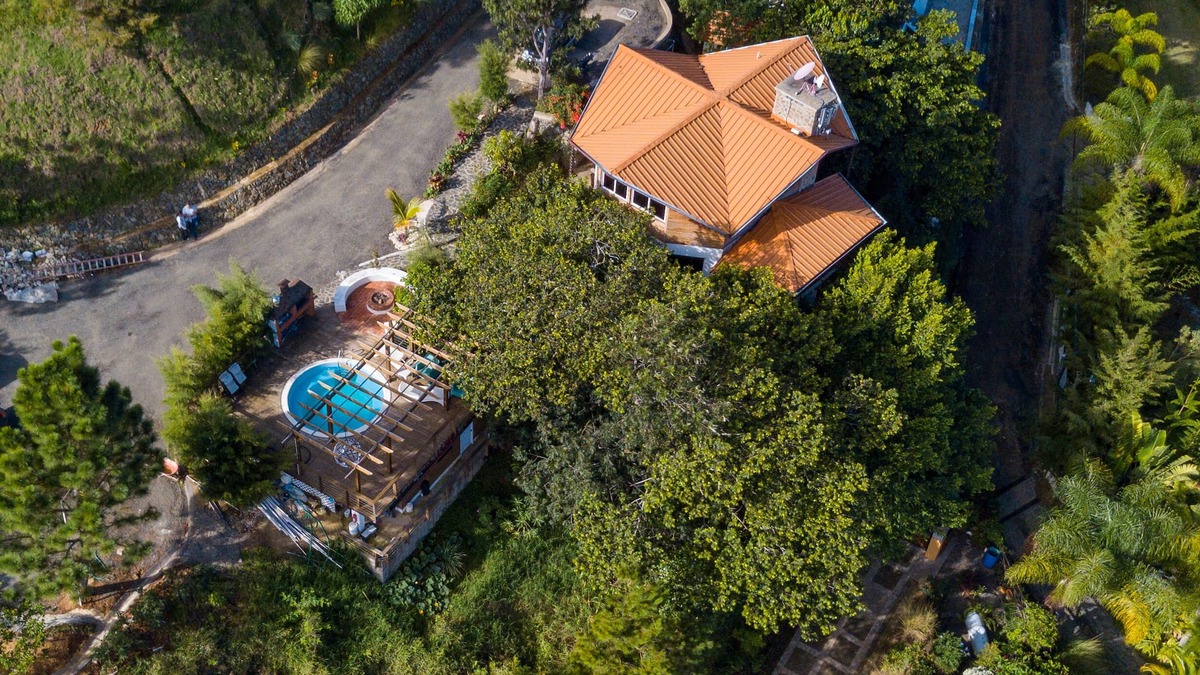 Jarabacoa Villa | Mansion Dubai-Mountain-Jacuzzi-4BR-Jamaca De Dios