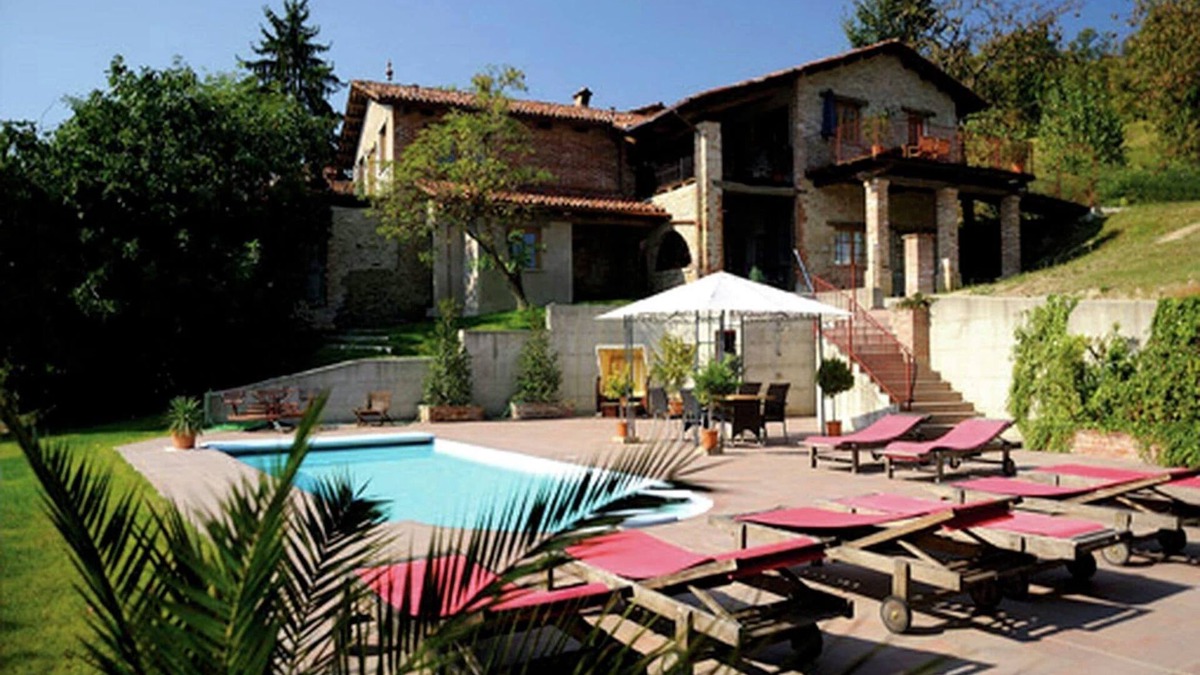 Bastia Mondovi Villa | Mansion in Langhe with Pool and Winery Charm