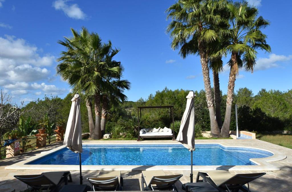 Sant Antoni de Portmany House | Mansion in San Rafael with Pool & Beach