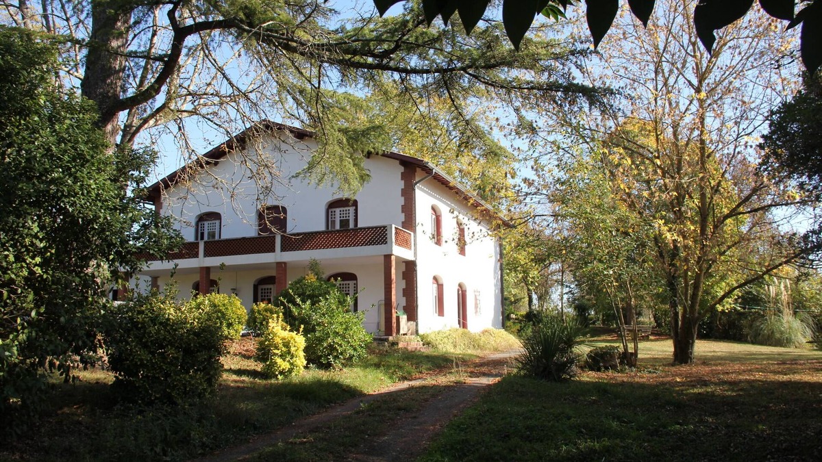 Gavarret-sur-Aulouste House | Mansion of an old farm, cottage in France, quiet and romantic stay in the Gers