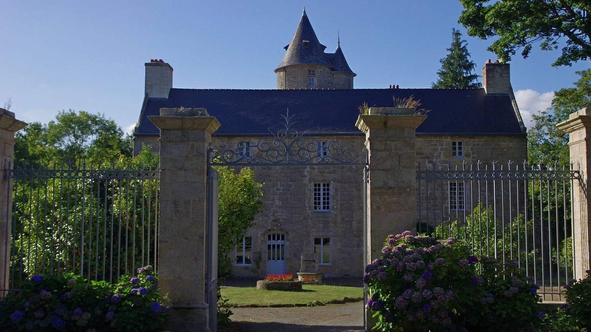 Pabu House | Mansion - Pabu