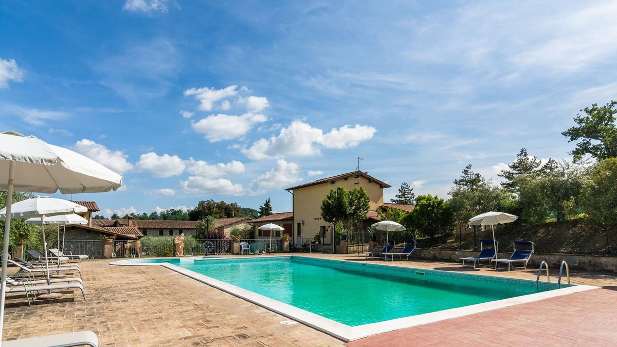 Ramazzano Villa | Mansion to Relax & Rejuvenate