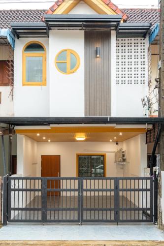 Khlong Hae Villa | Mante House