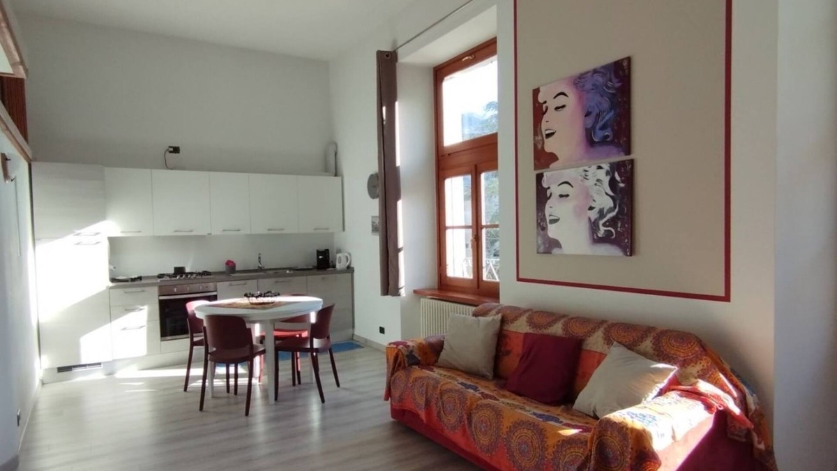 Domodossola Apartment | Mantellini 2A - Bright and elegant