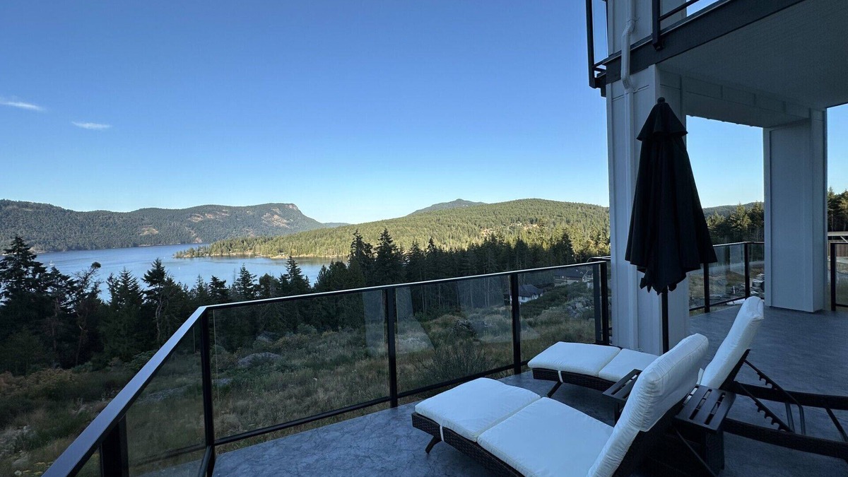 Maple Bay House | Maple Bay Luxury