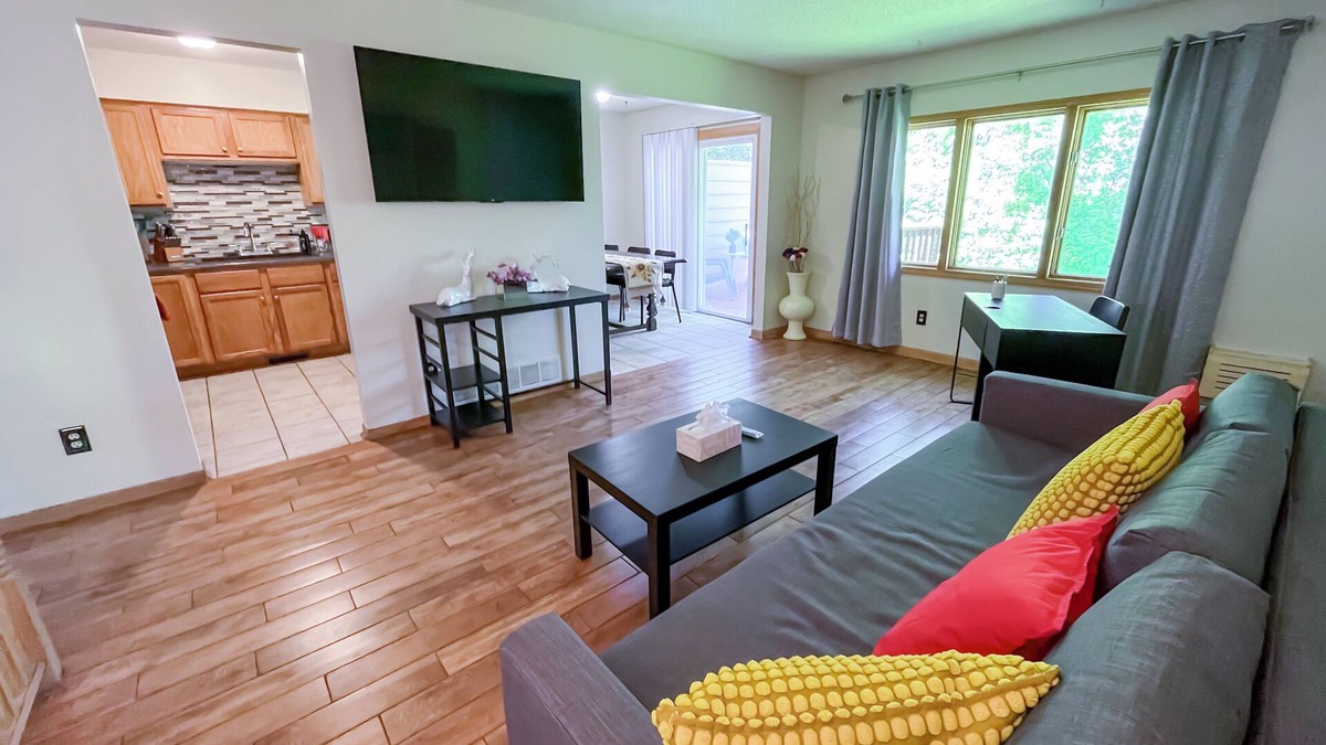 Maple Grove House | Maple Grove Retreat Haven