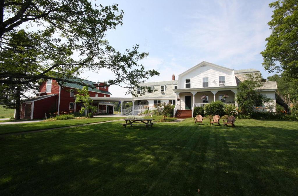Hallowell Bed & Breakfast | Maple Hill Farm Inn