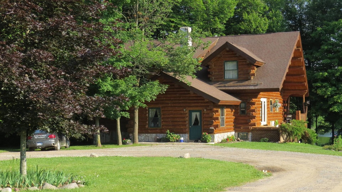 Tustin Cabin | Maple Lane Lake House