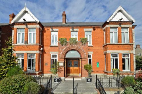 Glasnevin Hotel | Maples House Hotel