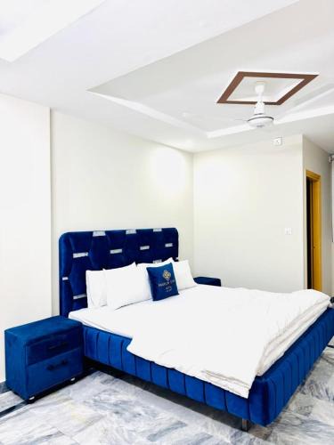 Abbottabad Apartment | Maplin stay