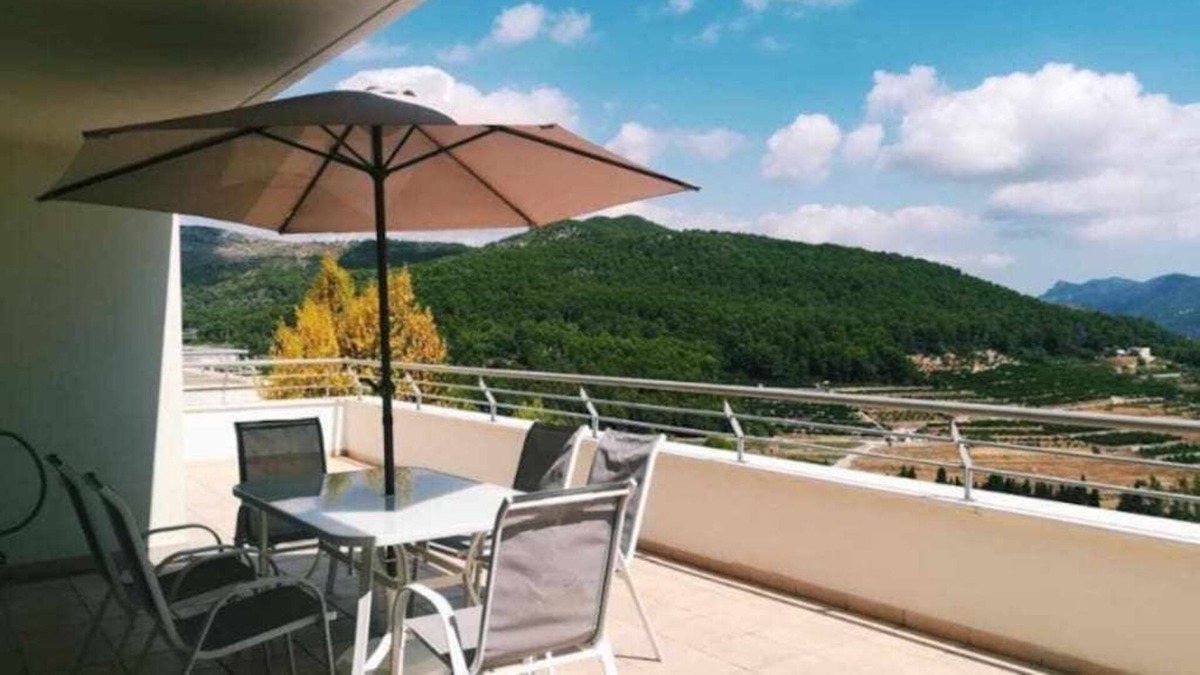 Ador Apartment | Mar, Sol y Montaña With Airco