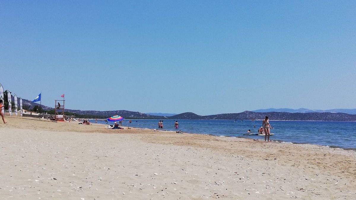 Schinias Villa | Marathon Beachside Homes next to Schinias beach & Schinias National Park