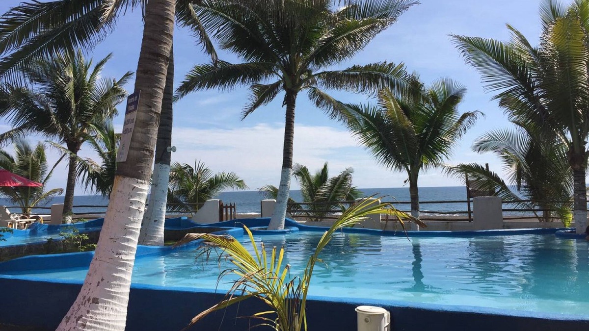Monterrico Hotel | Marbella Eco Lodge