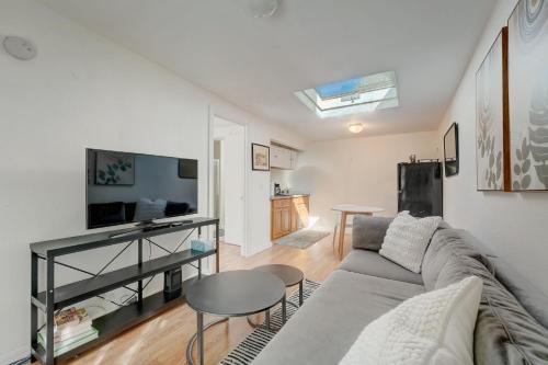 Downtown North House | # Marbella Lane -Cozy 1BR Studio in Palo Alto DWTN