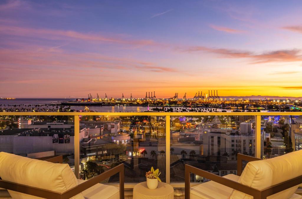 Waterfront Apartment | @ Marbella Lane - Penthouse w/City & Ocean Views