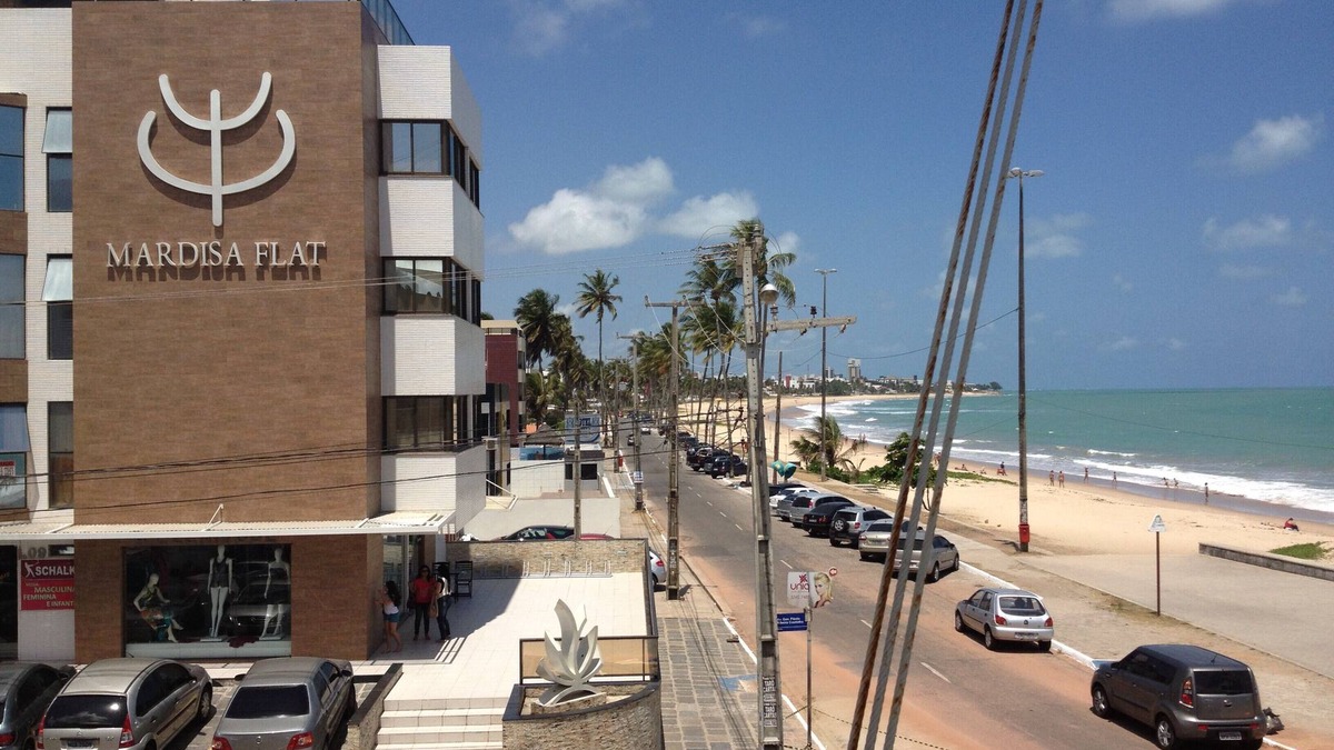 Manaira Apartment | Mardisa Flat Oceanfront Next to Mag Shopping - WhatsApp (34) 99971-1994
