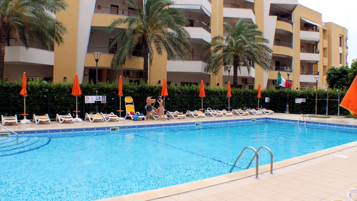 Gallipoli Apartment | MAREGGIATA HOLIDAY HOME IN THE ROSA VIRGINIA RESIDENCE, with semi-Olympic swimming pool