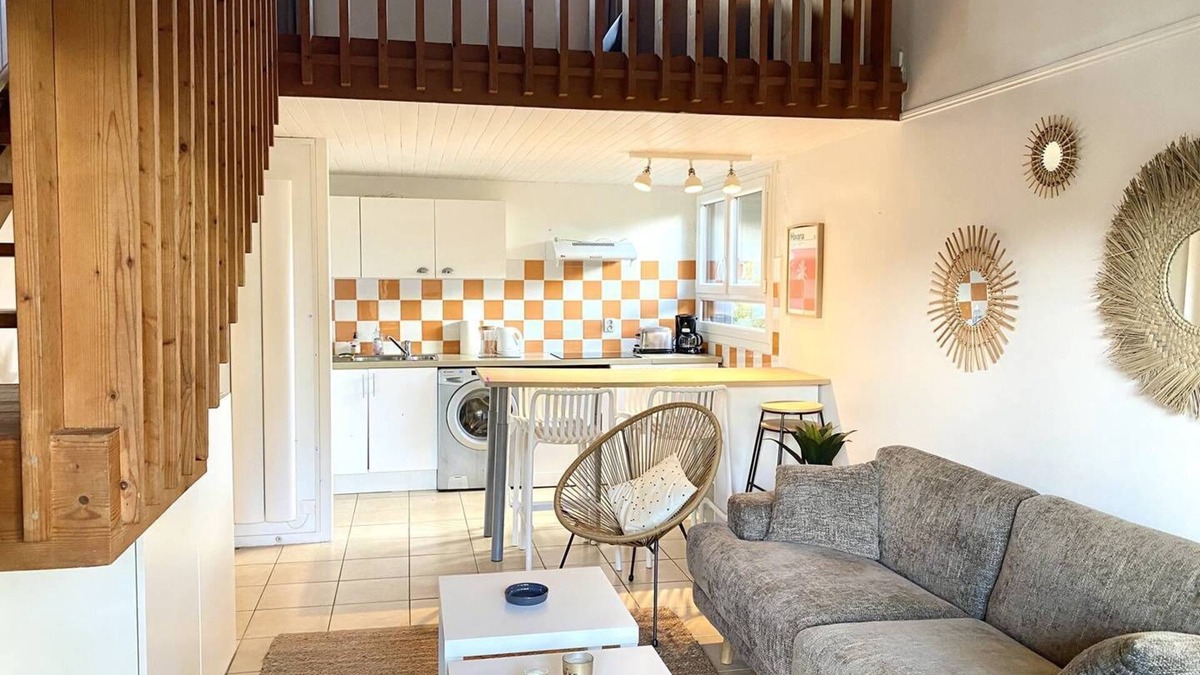Le Penon Apartment | MARENSIN residence. Duplex flat, close to the Bourdaines beach