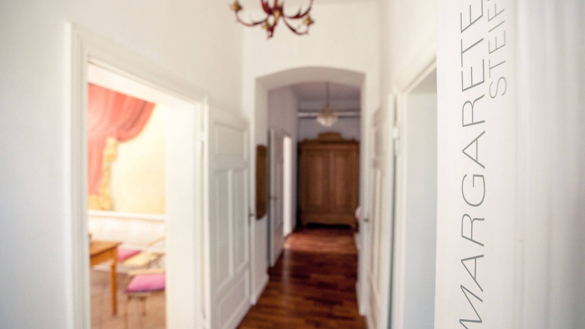 Alt Suhrkow Apartment | Margarete - Ferienwohnung auf Gut Pohnstorf