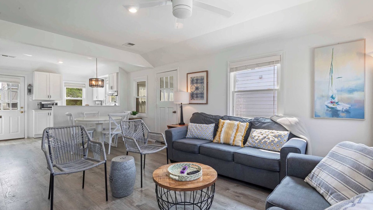 Margate City Apartment | Margate Bungalow by the Beach II