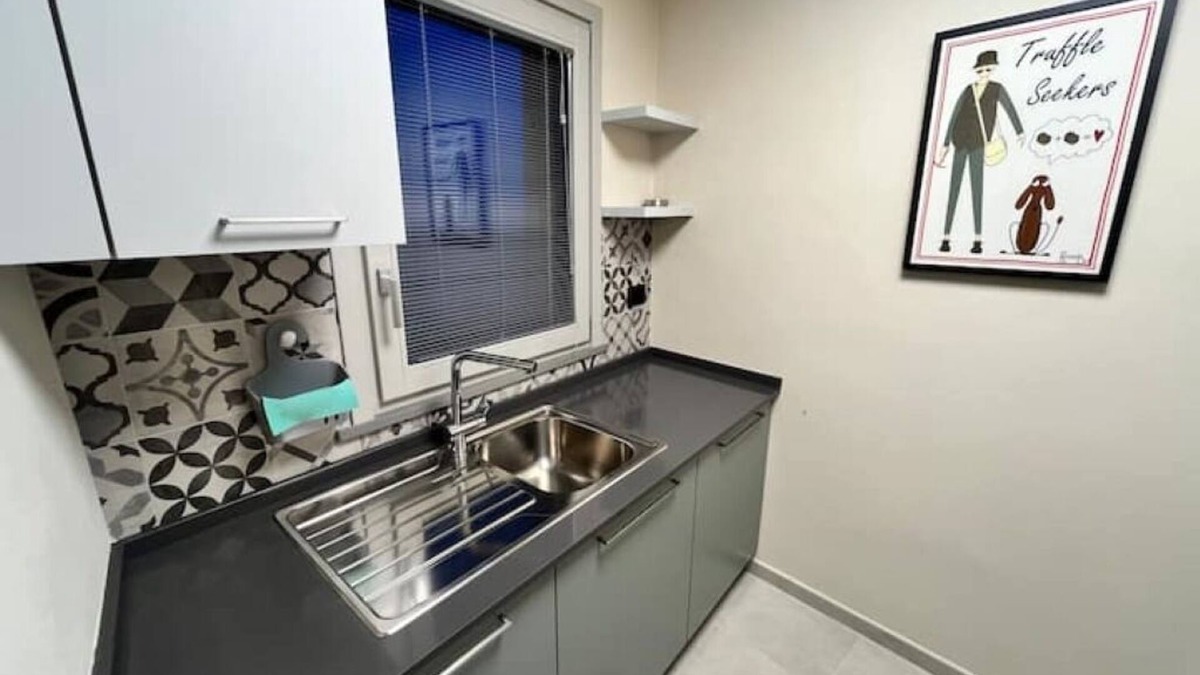 Murazzano Apartment | Margot's House - Blue