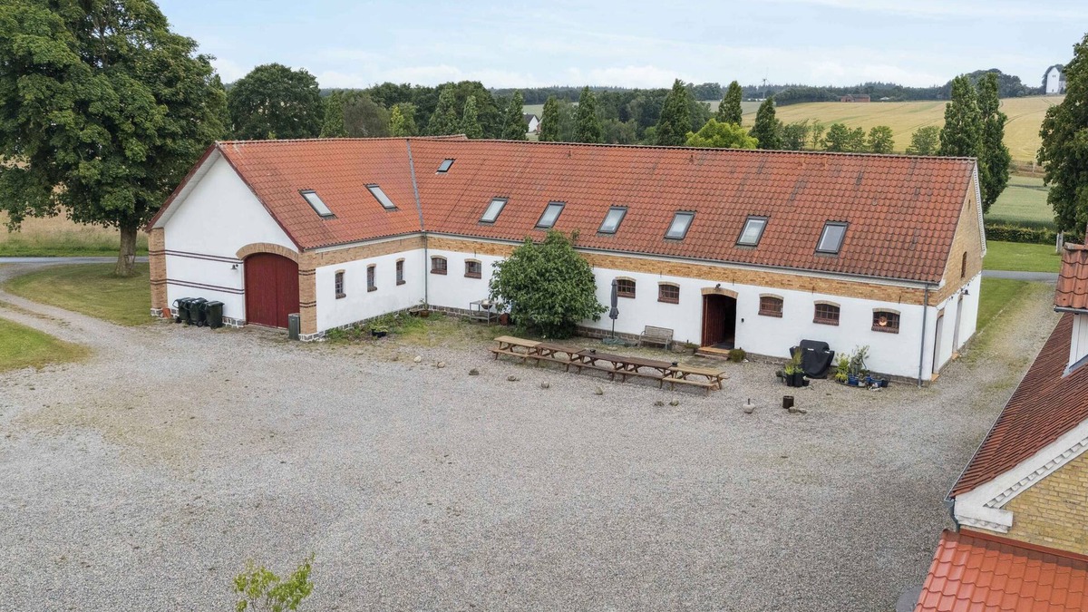 Grenaa House | Margretehøj Manor in scenic surroundings