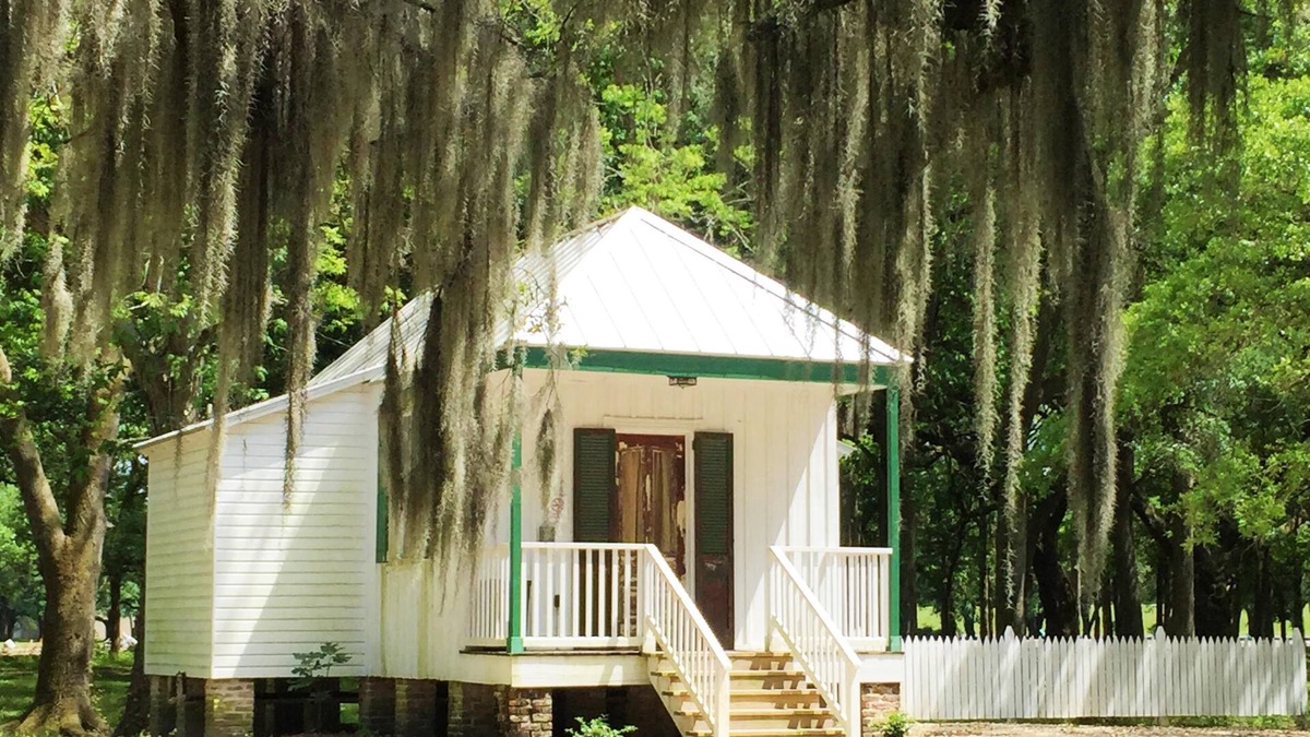 Destrehan Cottage | Marguerite Creole Country Cottage