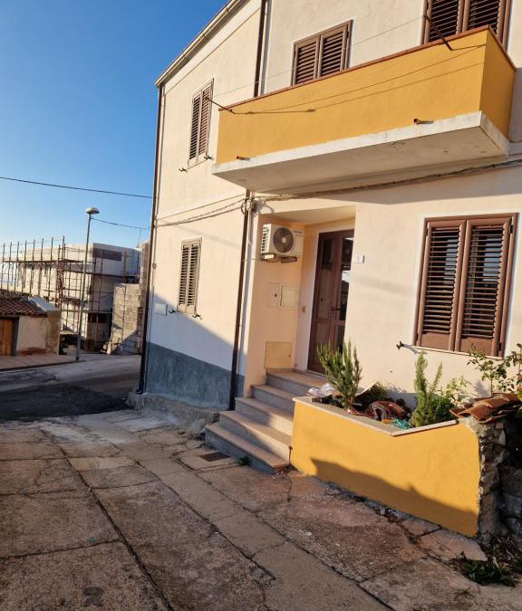 Scano di Montiferro House | Mari e Monti