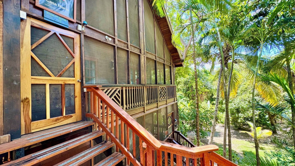 Lawson Rock Cabin | Maria Bonita @ Sun Dancer, Sandy Bay