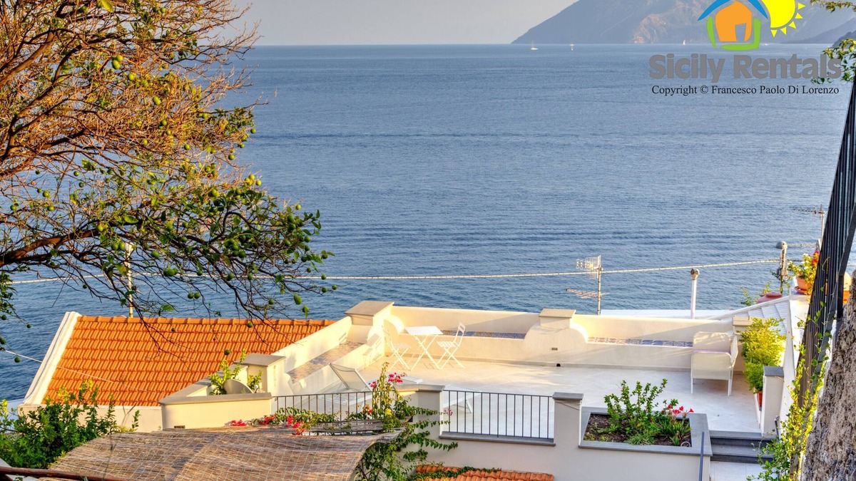 Lipari House | Maria Cristina House