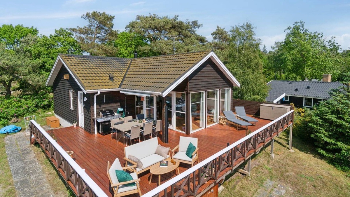 Boderne House | "Mariam" - 100m from the sea by Interhome