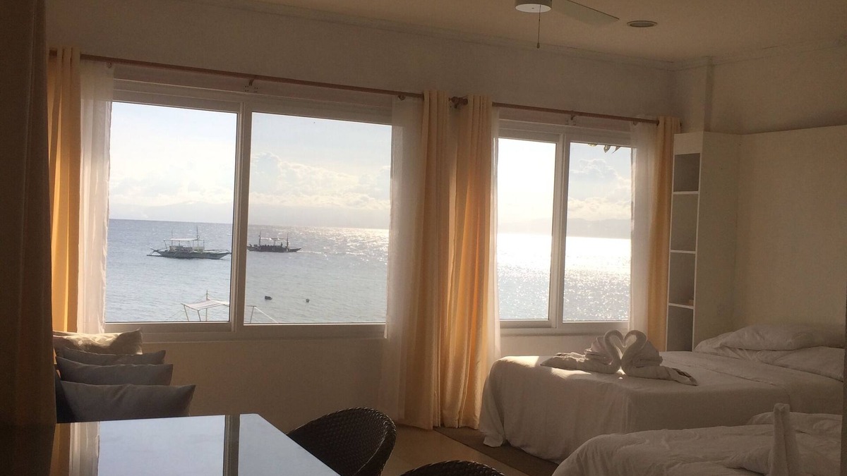 Moalboal Apartment | Mariana Guesthouse 1 in Panagsama Beach