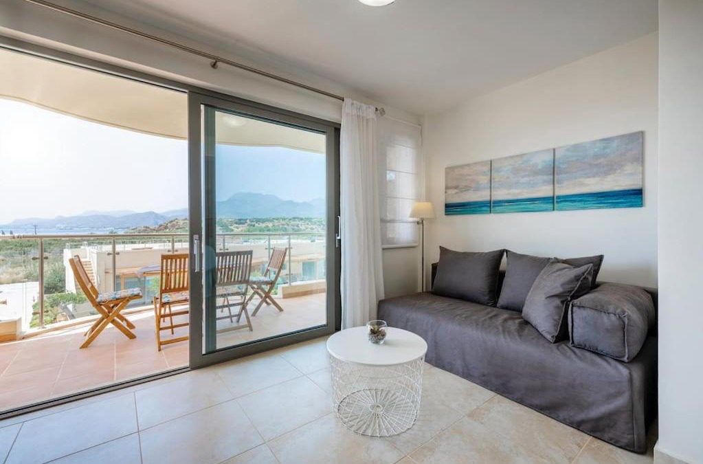 Makry Gialos Apartment | Marilia suite