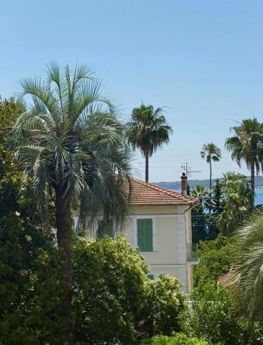 La Celle-sous-Gouzon Apartment | Marilyn Beach - Vue mer, terrasse, garage privé