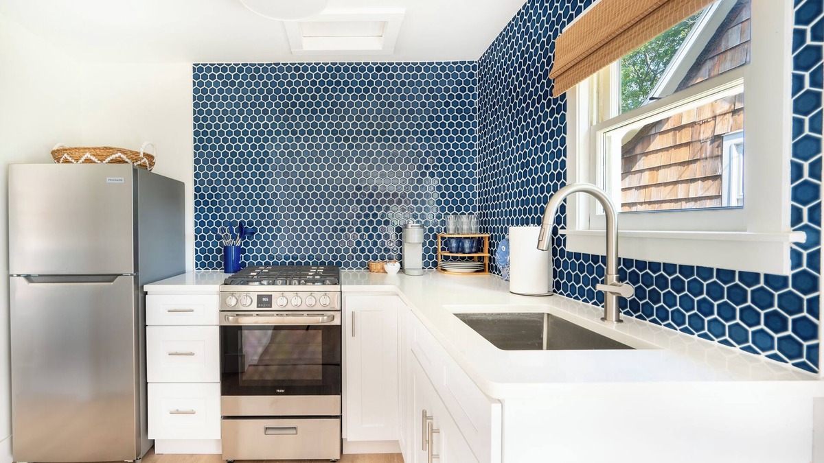 Waterford Hotel | Marina Bay Cottages