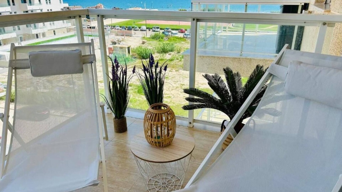 Daimuz Apartment | Marina Gaviota Beach