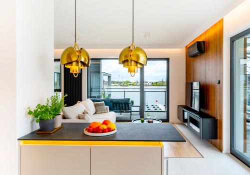 Ostroda Apartment | Marina Ostróda - 80 metrów luksusu z widokiem na jezioro