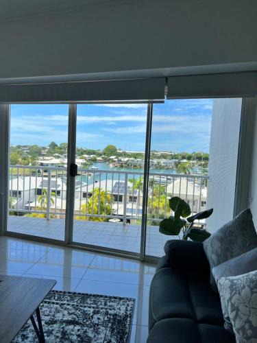 Cullen Bay Apartment | Marina View Holiday Apartment - Beautiful Views