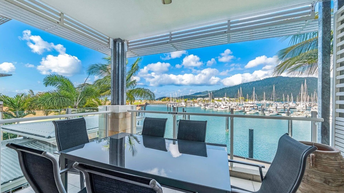 Airlie Beach Apartment | Marina Views at The Boathouse