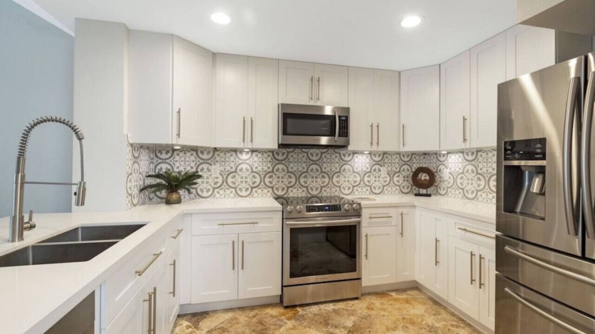 Rock Harbor House | Marina Villa 212 3/3 Pools, Marina and Ocean views