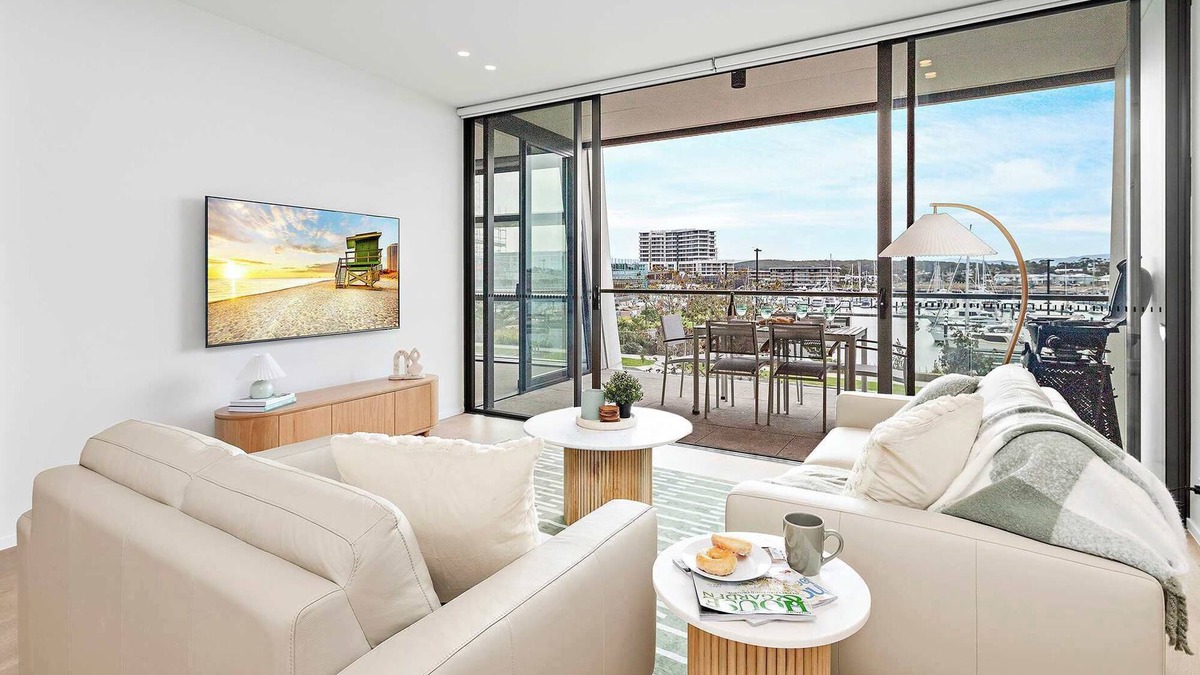 Shell Cove Apartment | Marinafront Retreat Shell Cove