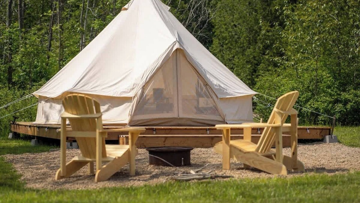 Miller Lake House | “Mariner” Luxury Glamping Tent | Tobermory