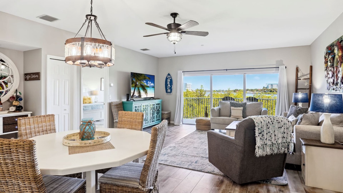 Indian Shores Condo | Mariner's Pointe 701- Waterfront Family Friendly with all the amenities!