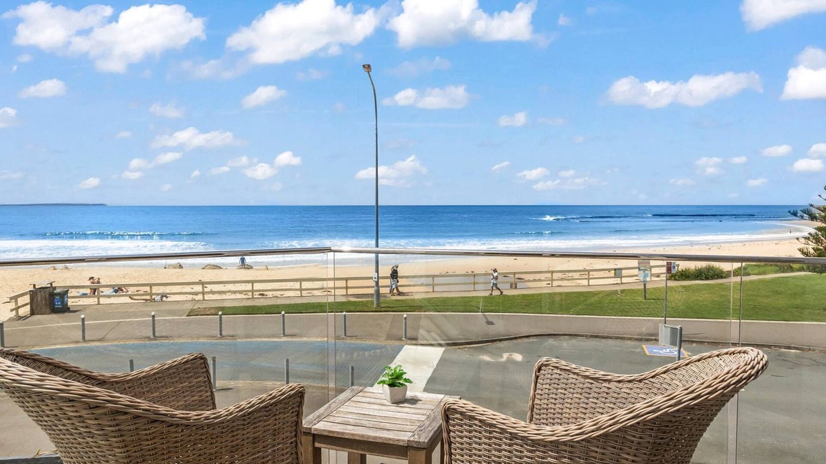 Mollymook Apartment | Mariners 4 - Relax and unwind at this stunning beachfront unit