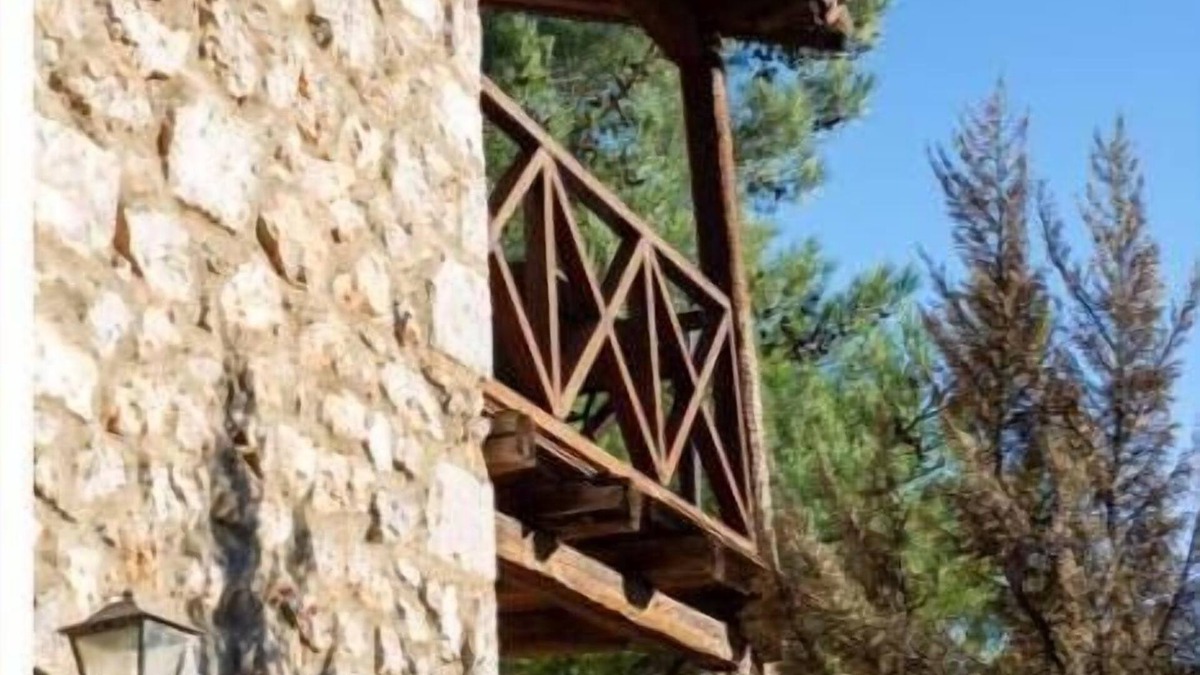 Kefalochori House | MARIOLATA STONE HOUSE