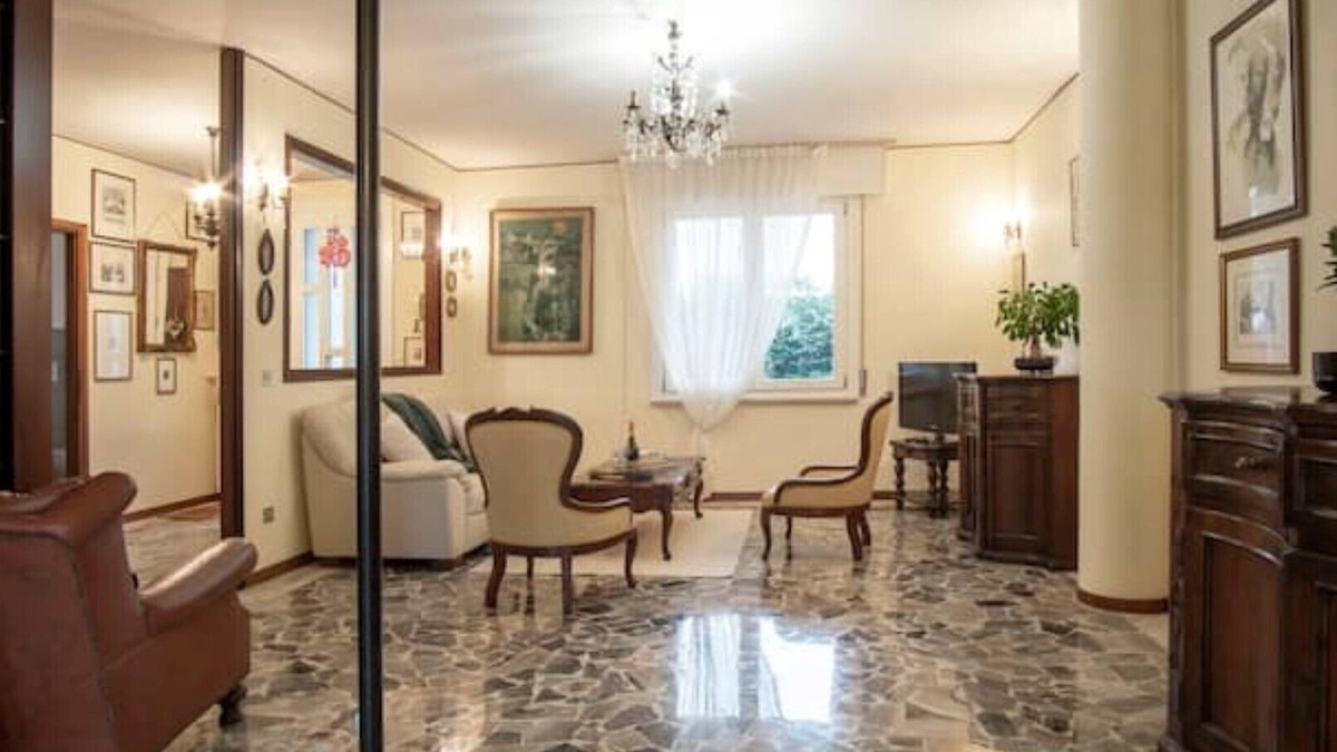 Treviso Apartment | Mariposa[30'from Venice] Free parking in luxury garden