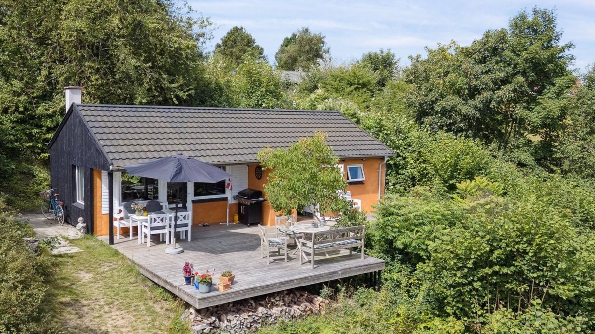 Knebel House | "Marjanne" - 800m from the sea by Interhome