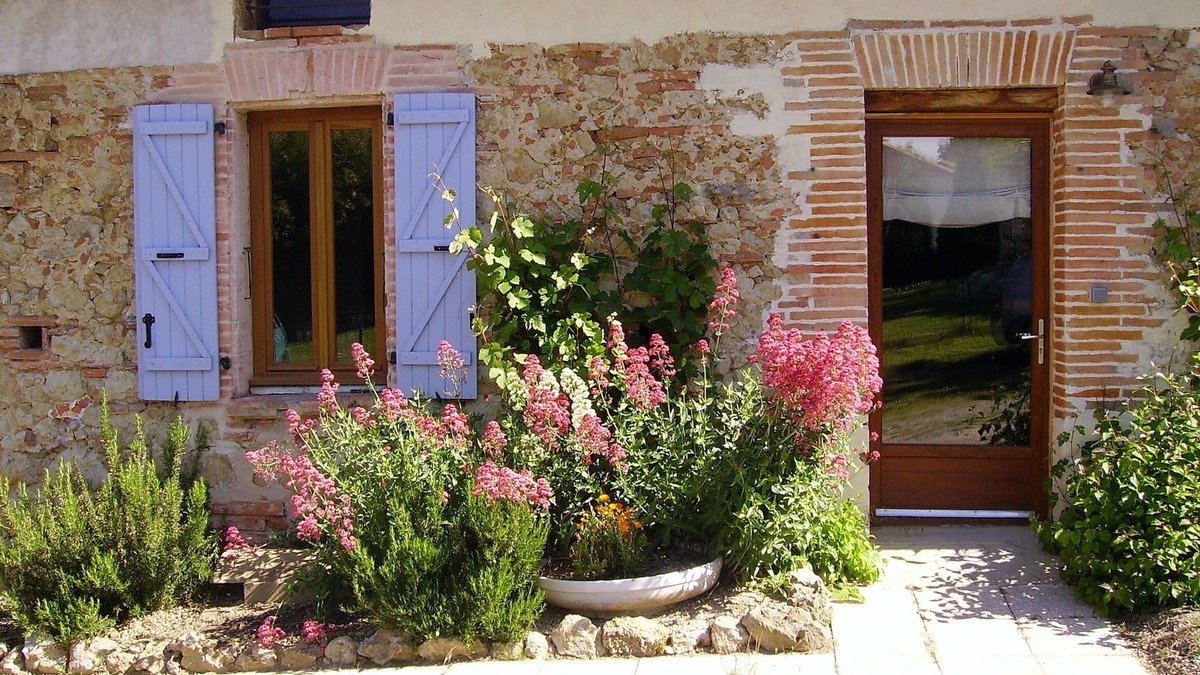Marliac House | Marliac: Cozy Gite in Old Farmhouse