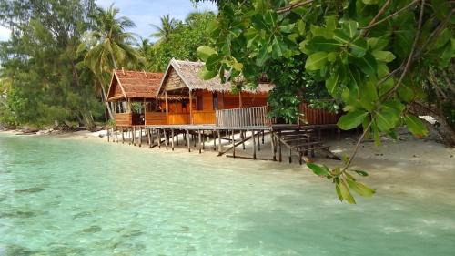 Pulau Fam House | Marlina Homestay